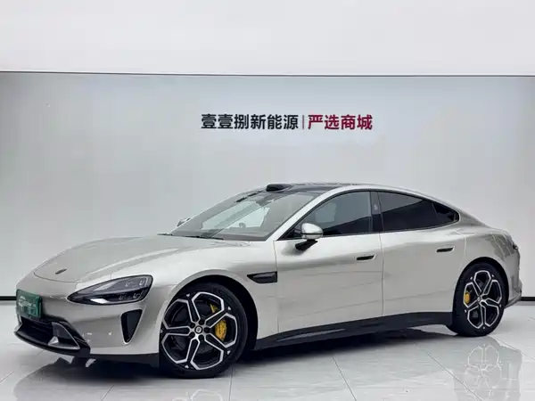 Xiaomi SU7 2025