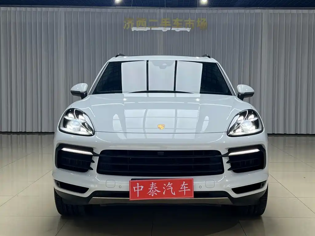 Porsche Cayenne 2020 — фото 2