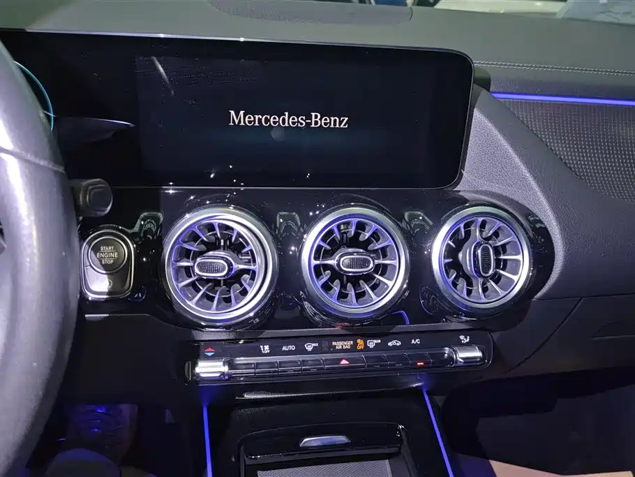 Mercedes-Benz GLA 2022 — фото 13