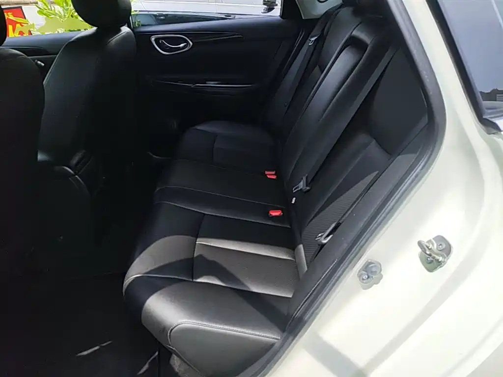 Nissan Sylphy 2020 — фото 17