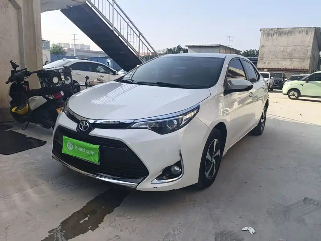 Toyota Levin 2018 — фото 1
