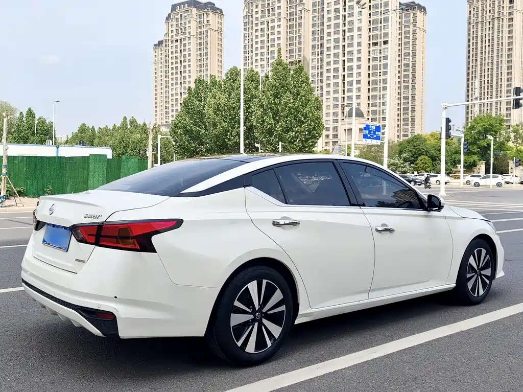 Nissan Teana 2021 — фото 15