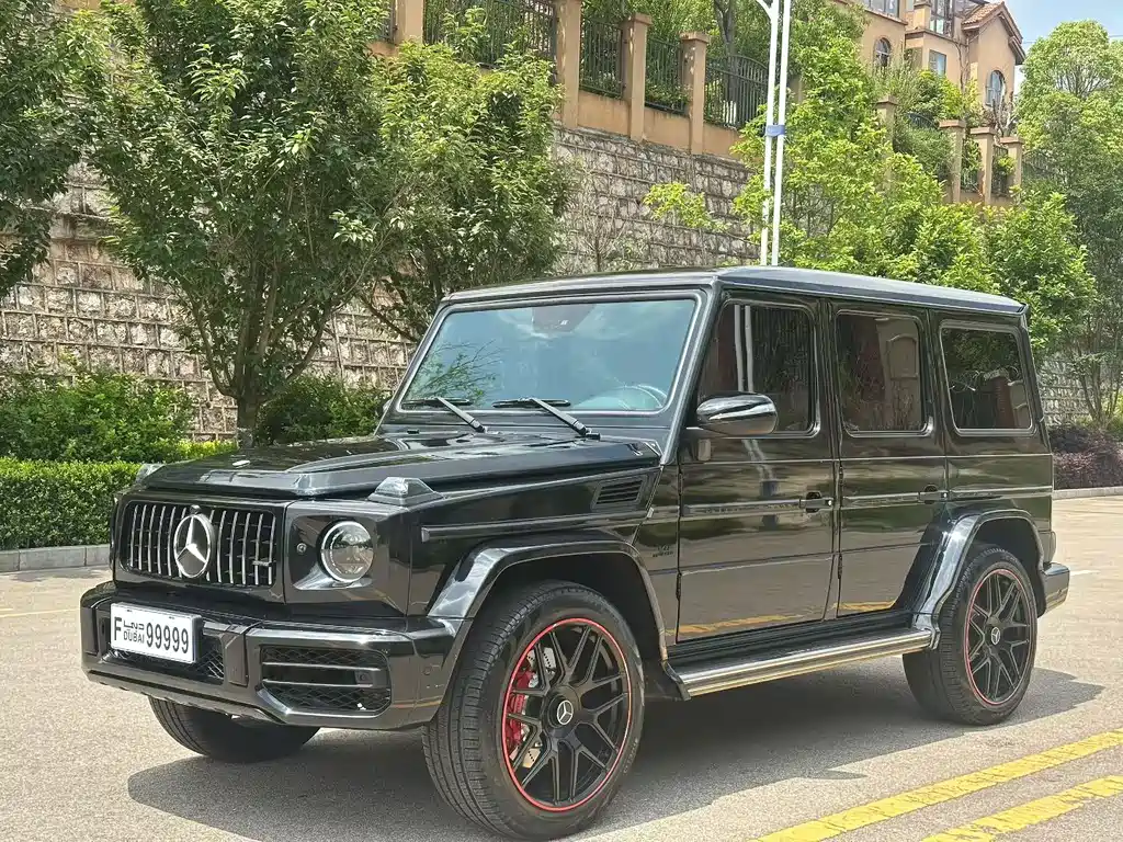 Mercedes-Benz G-Class 2011