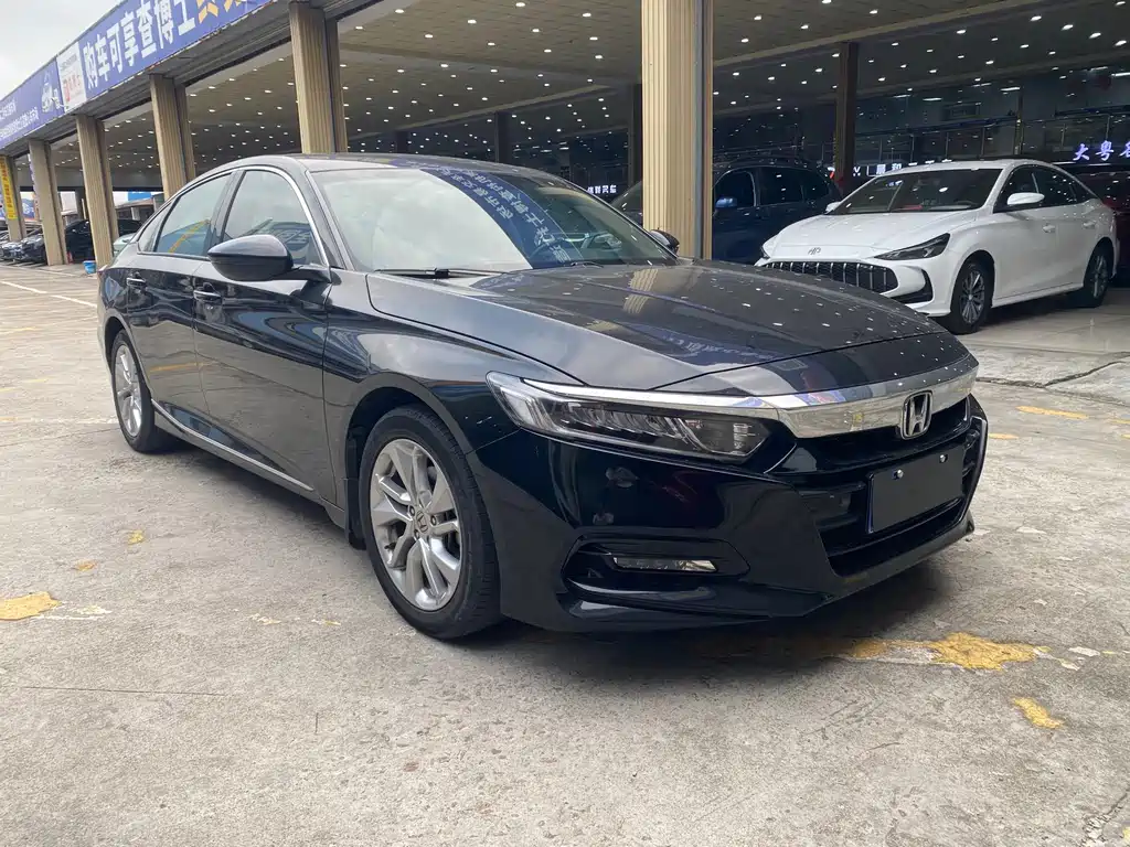 Honda Accord 2019 — фото 3
