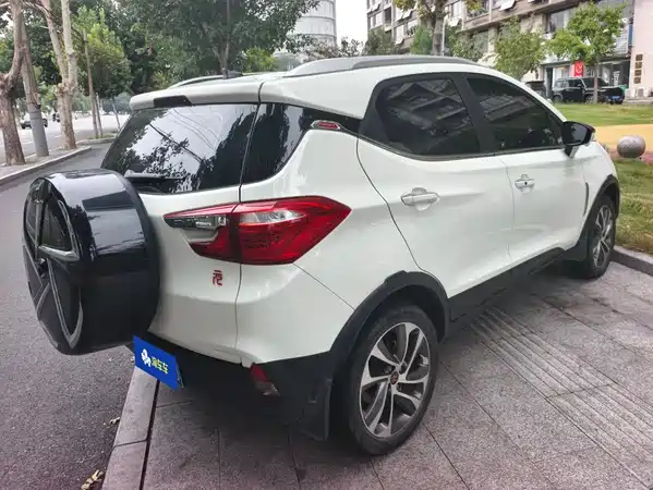 BYD Yuan 2017