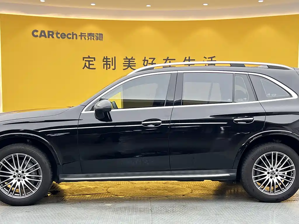 Mercedes-Benz GLC 2023 — фото 32