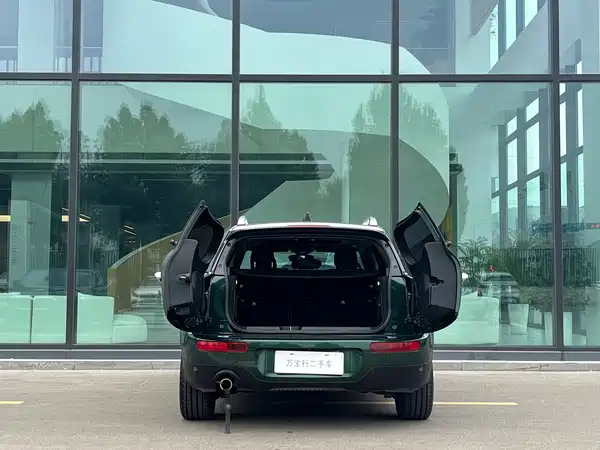 MINI Clubman 2016