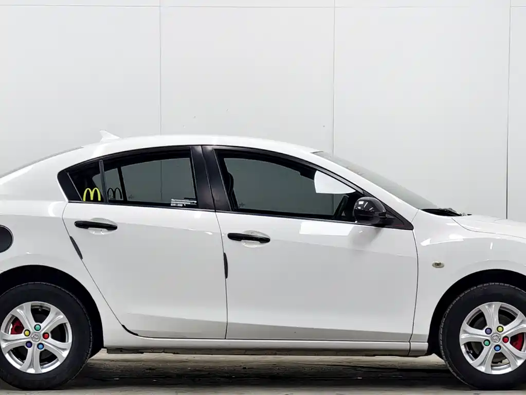 Mazda 3 Xingcheng 2015 — фото 8