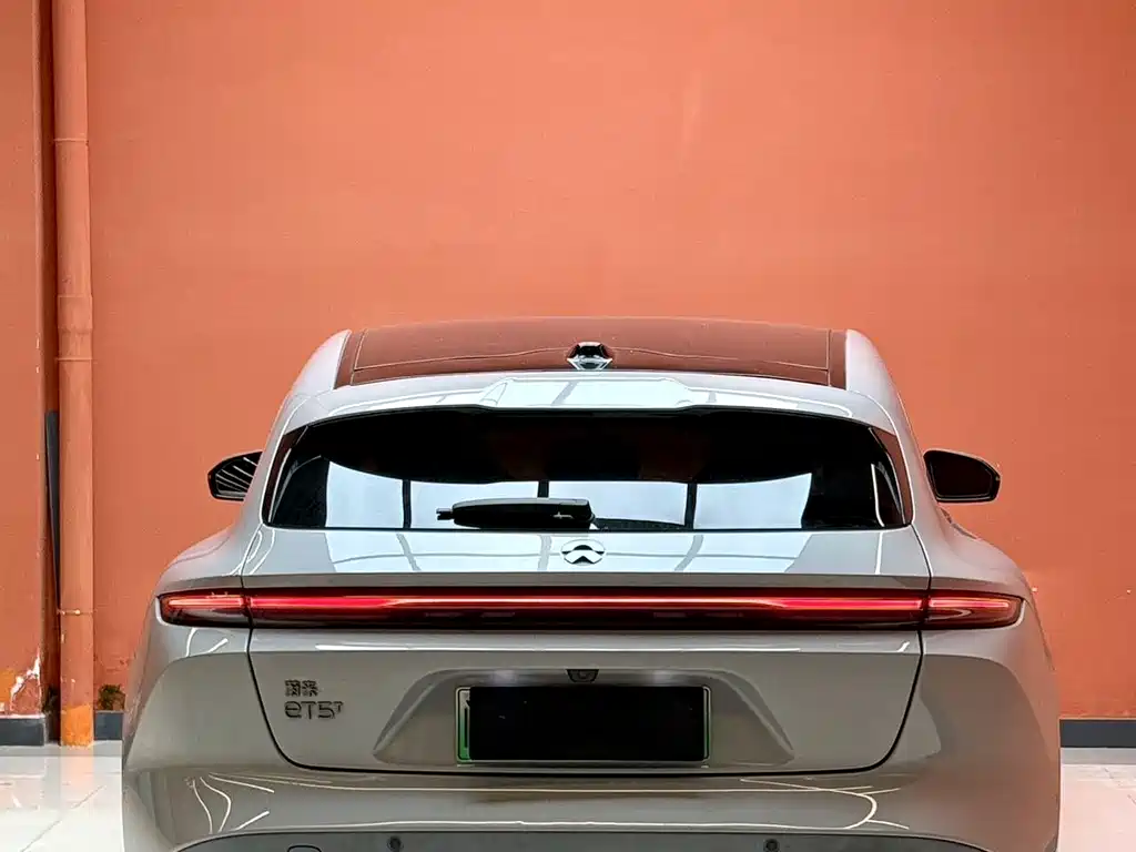 NIO ET5T 2023 — фото 11