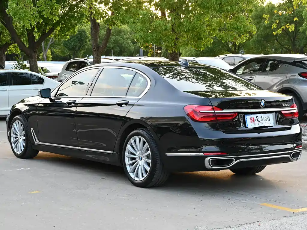 BMW 7 Series 2016 — фото 4