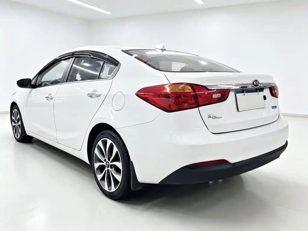 Kia K3 2014