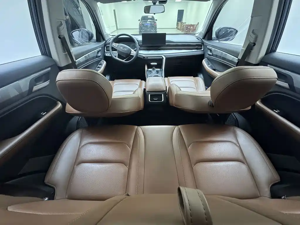 Geely Vision X6 2022 — фото 16