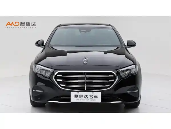 Mercedes-Benz E-Class 2024
