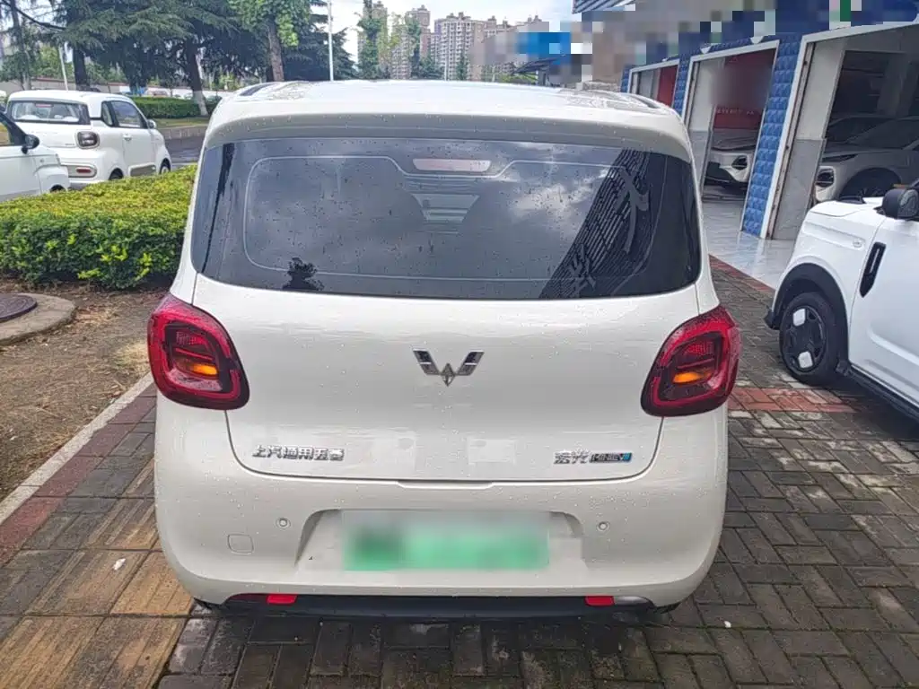 Wuling Hongguang MINIEV 2025