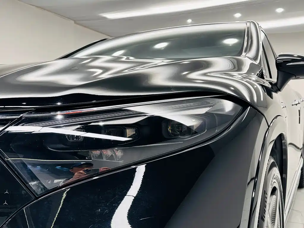 Mercedes-Benz EQS SUV 2023 — фото 11