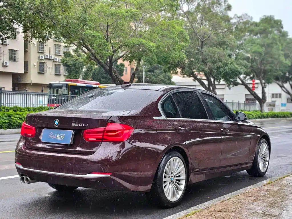 BMW 3 Series 2017