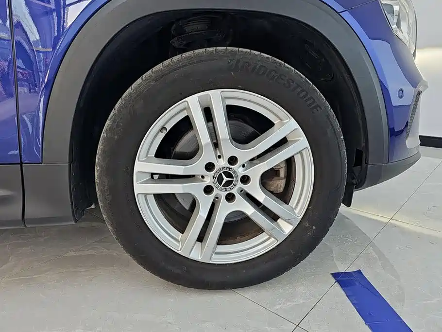 Mercedes-Benz GLB 2020