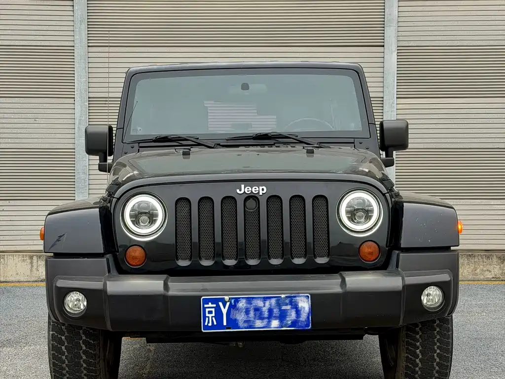 Jeep Wrangler 2008 — фото 2