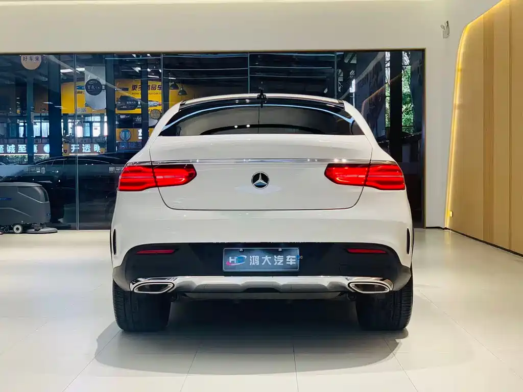 Mercedes-Benz GLE Coupe 2017 — фото 4
