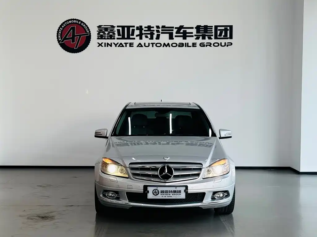 Mercedes-Benz C-Class 2011