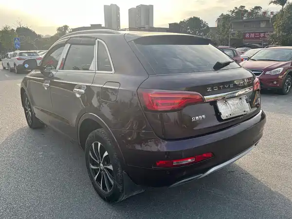 Zotye SR7 2016