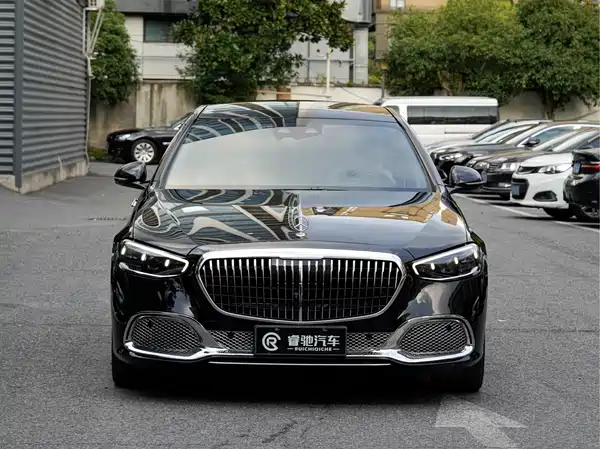 Mercedes-Benz Maybach S-Class 2024