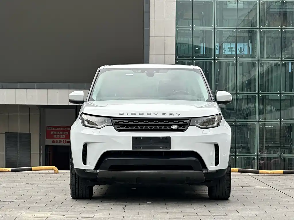 Land Rover Discovery 2017 — фото 2