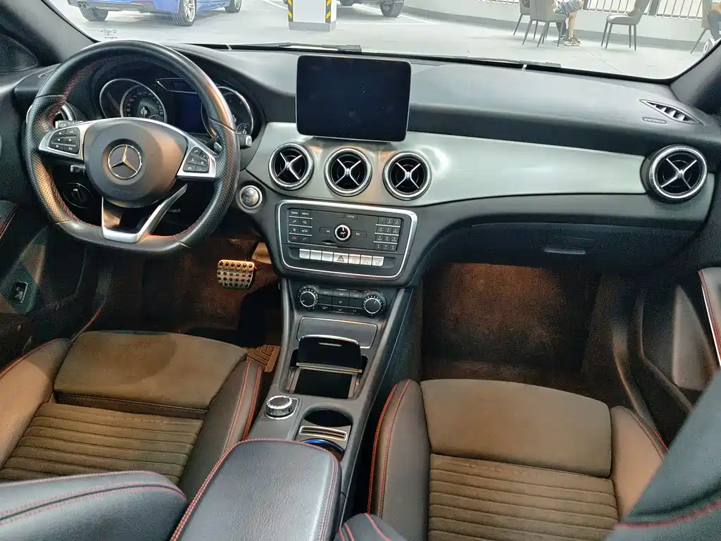 Mercedes-Benz CLA 2018 — фото 6