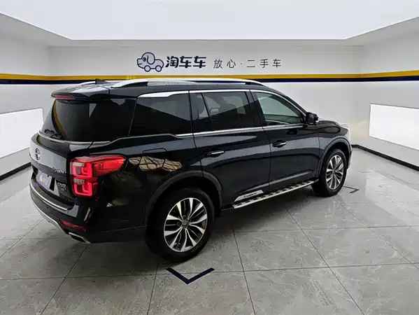 GAC Trumpchi GS8 2018