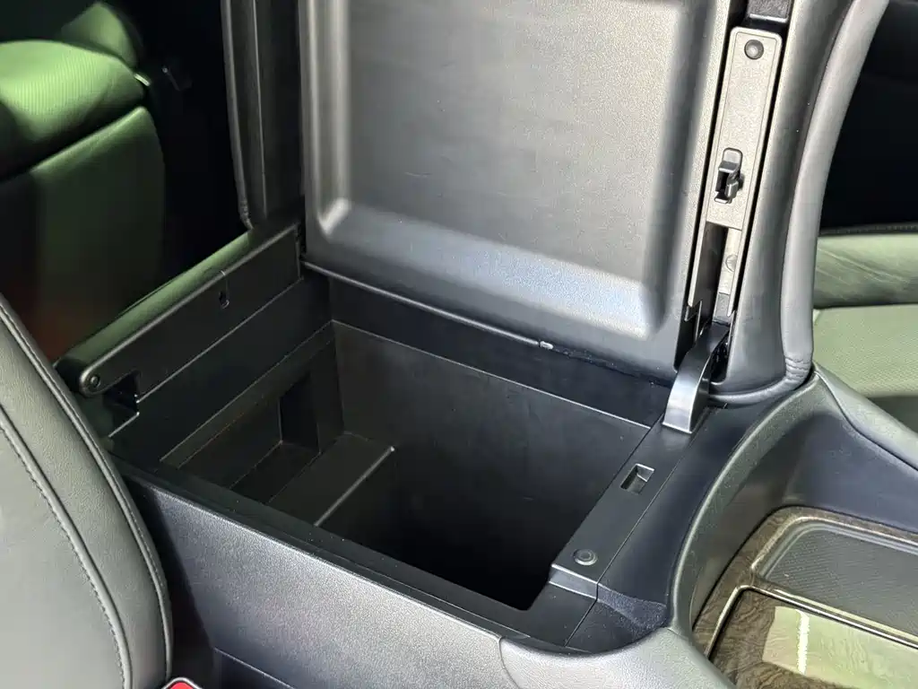 Toyota Vellfire 2021 — фото 17