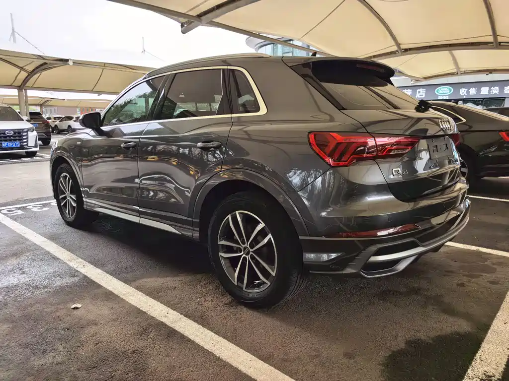 Audi Q3 2023 — фото 20