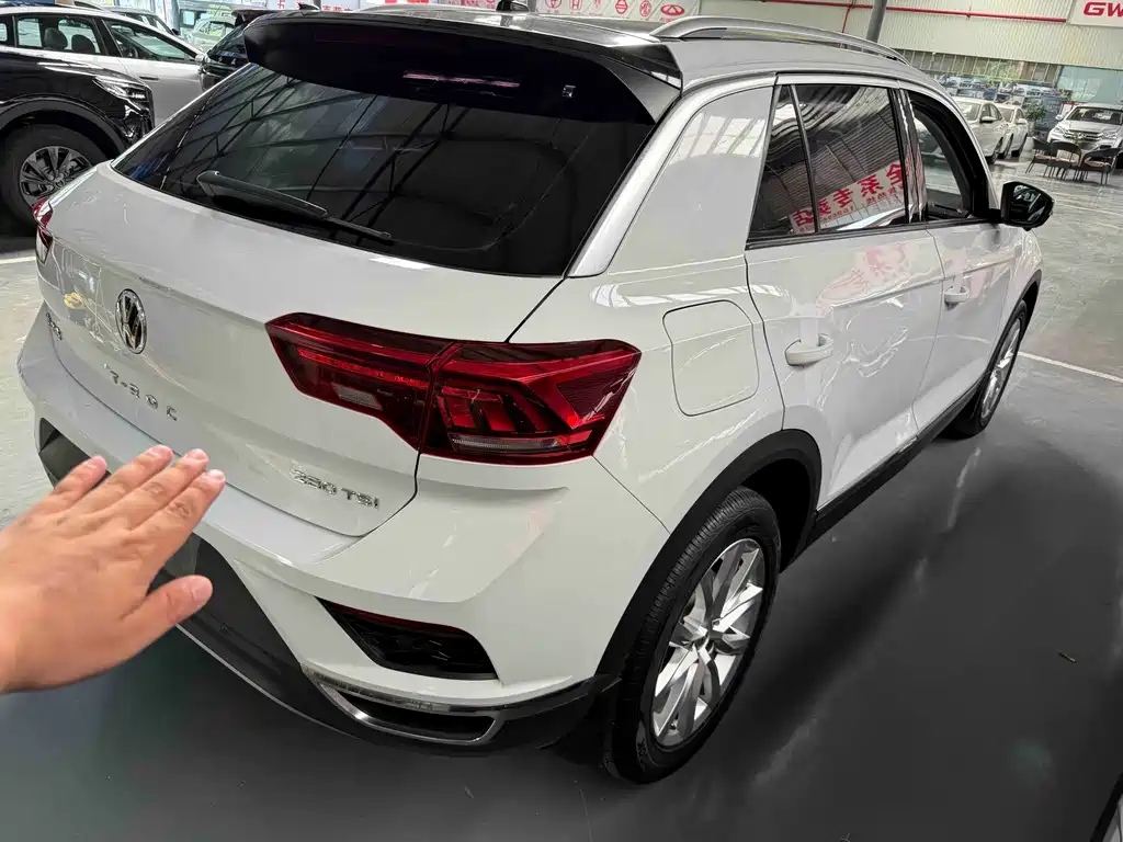 Volkswagen T-Roc 2021