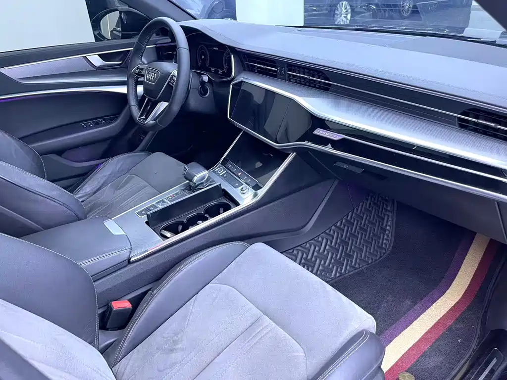 Audi A6L 2020 — фото 10