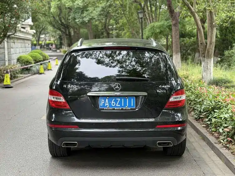 Mercedes-Benz R-Class 2017 — фото 5