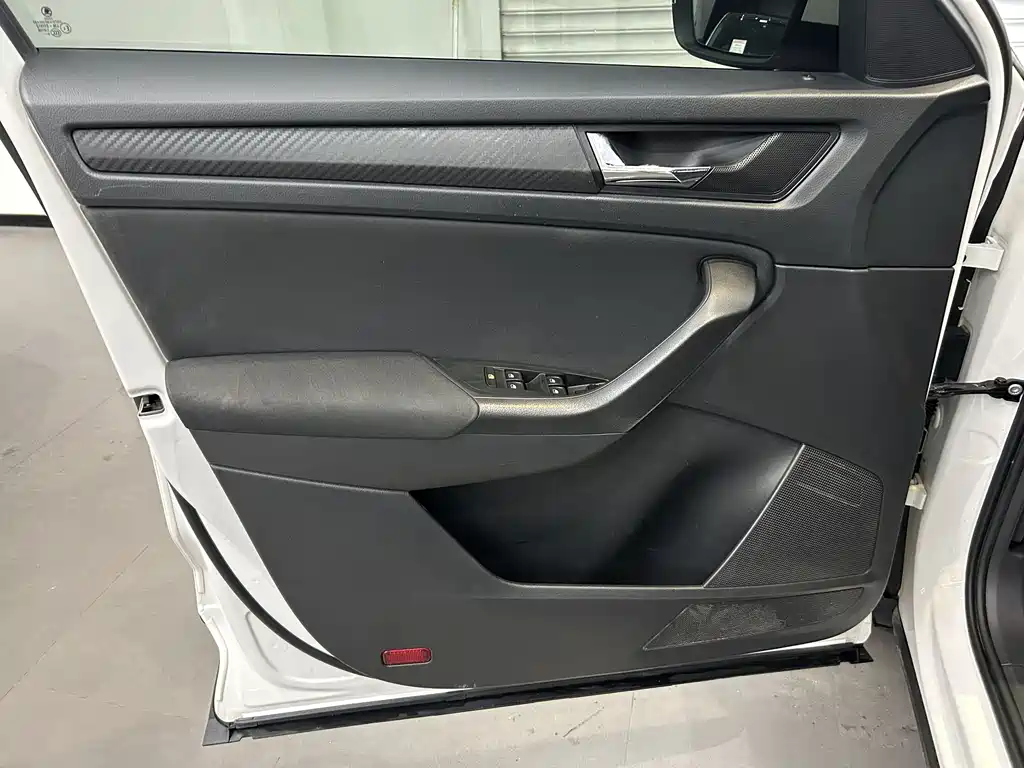 Skoda Kodiaq 2019 — фото 10