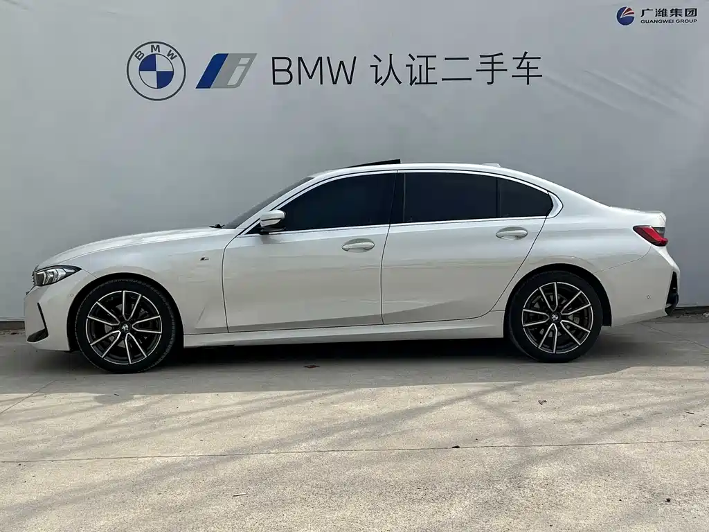 BMW 3 Series 2025