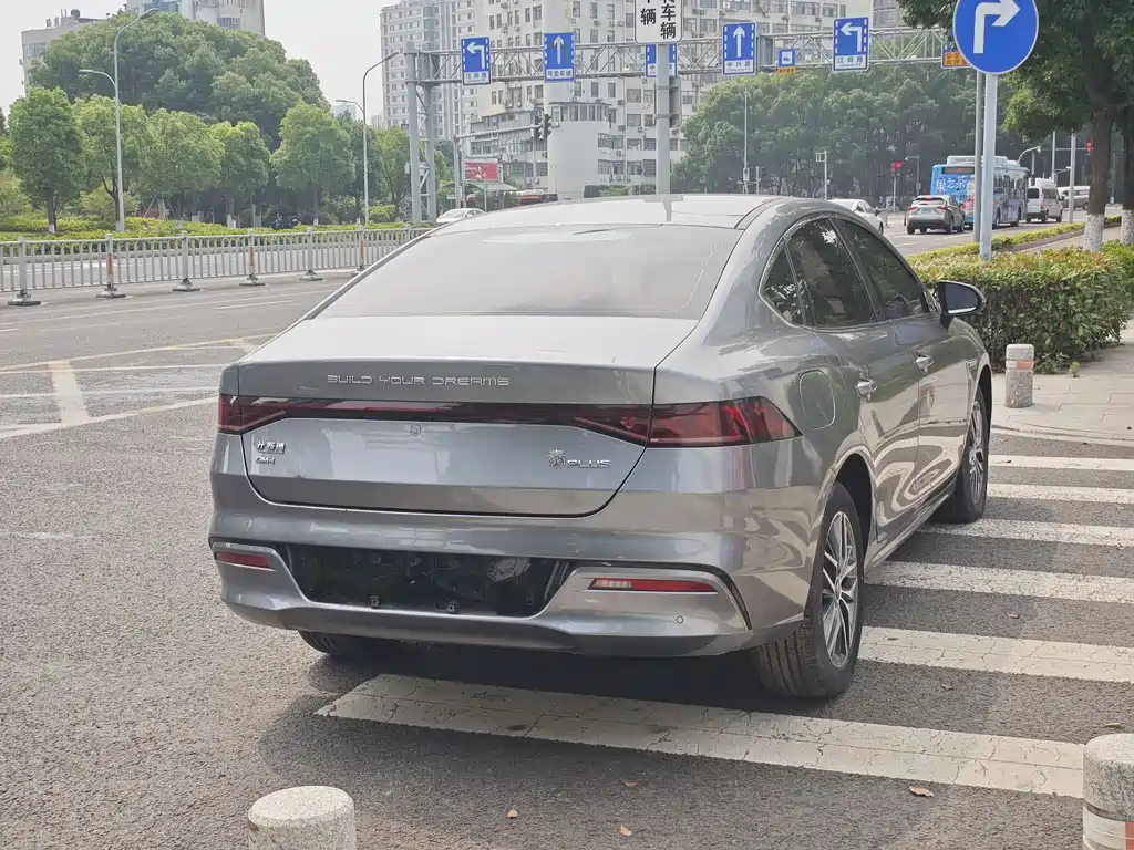 BYD Qin PLUS 2023 — фото 15