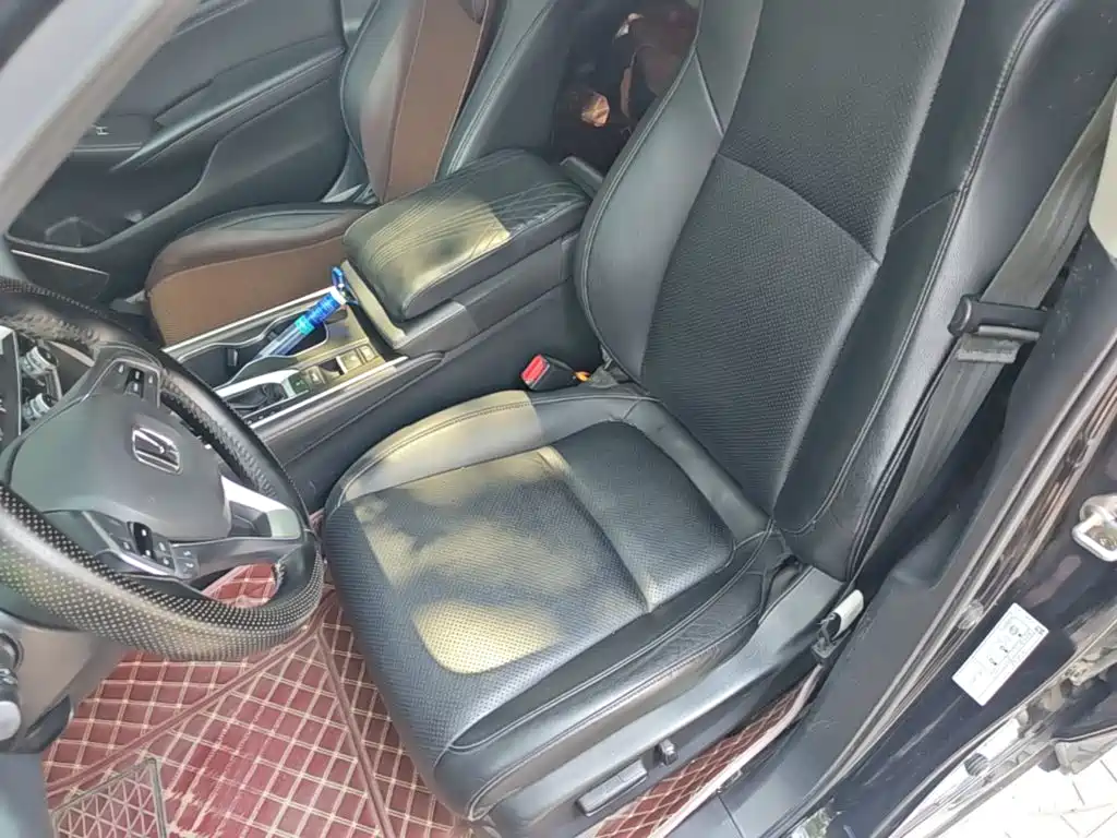 Honda Accord 2020 — фото 15