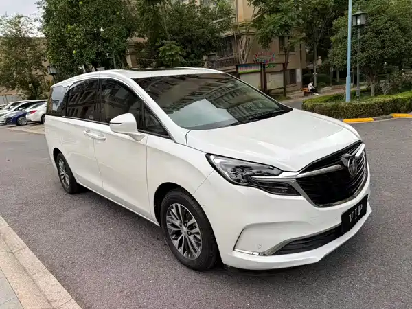 Buick GL8 2022