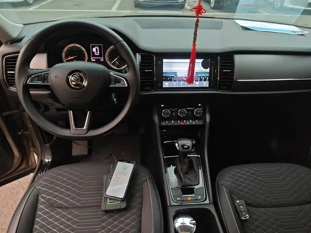 Skoda Kodiaq 2018 — фото 10