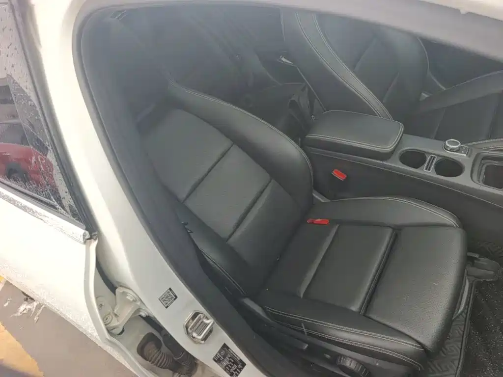 Mercedes-Benz GLA 2018 — фото 25