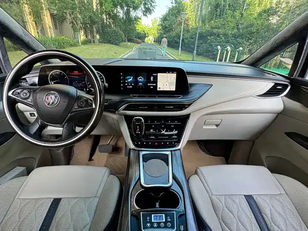 Buick GL8 2020