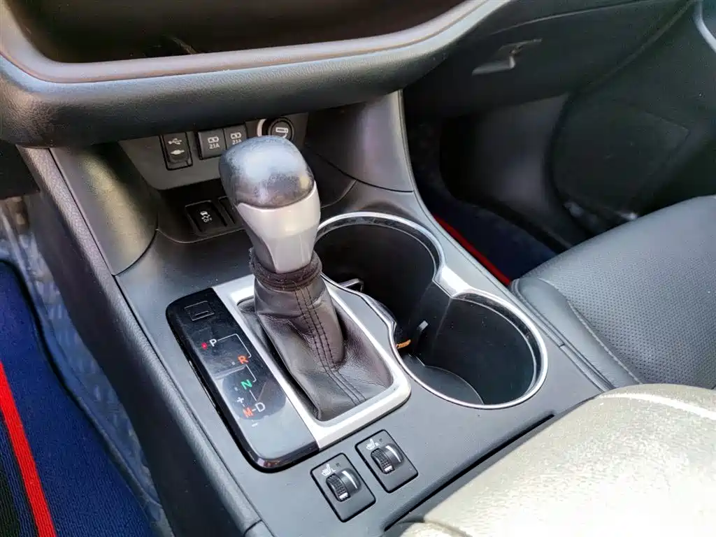 Toyota Highlander 2019 — фото 14