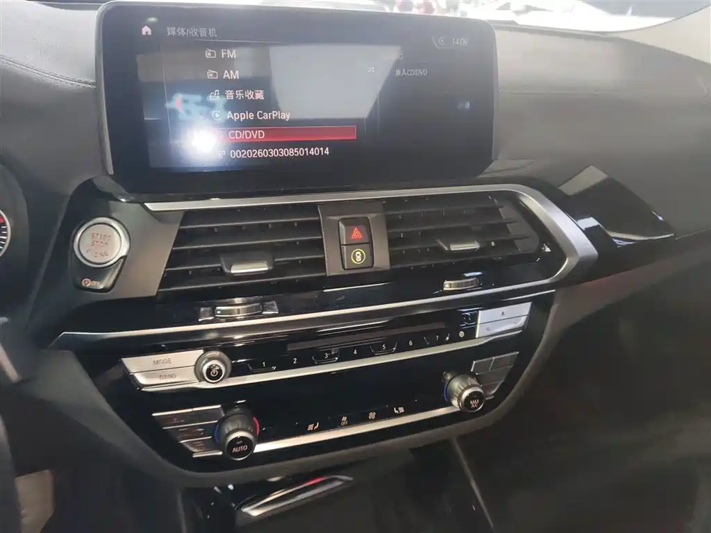 BMW X3 2019 — фото 13