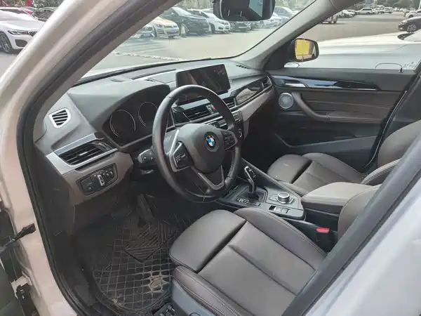 BMW X1 2021