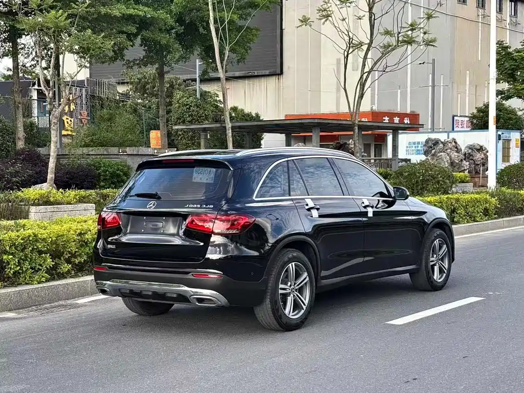 Mercedes-Benz GLC 2021 — фото 4