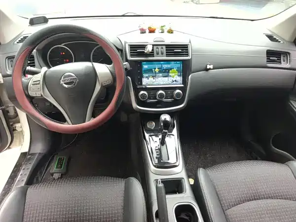 Nissan Tiida 2020