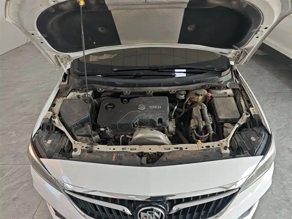 Buick Verano 2018 — фото 20
