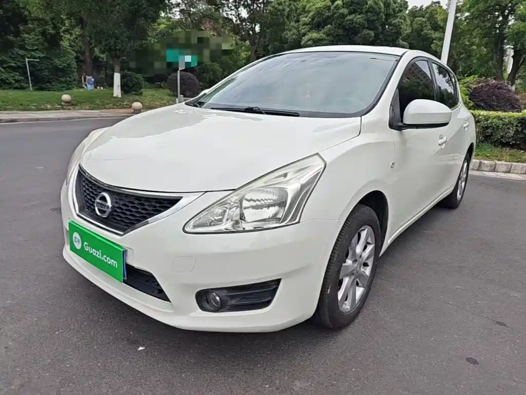 Nissan Tiida 2016 — фото 2