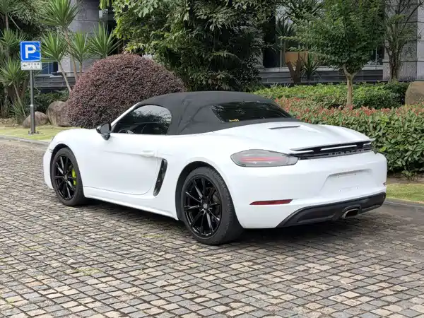 Porsche 718 2018